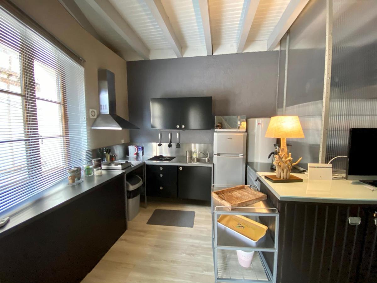 La Maison d'Alix, à l'intérieur de la Cité médiévale! Carcassonne Extérieur photo