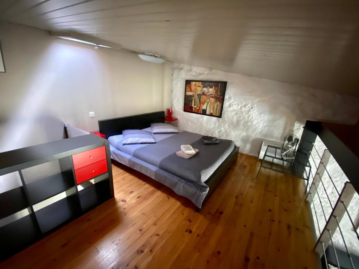 La Maison d'Alix, à l'intérieur de la Cité médiévale! Carcassonne Extérieur photo